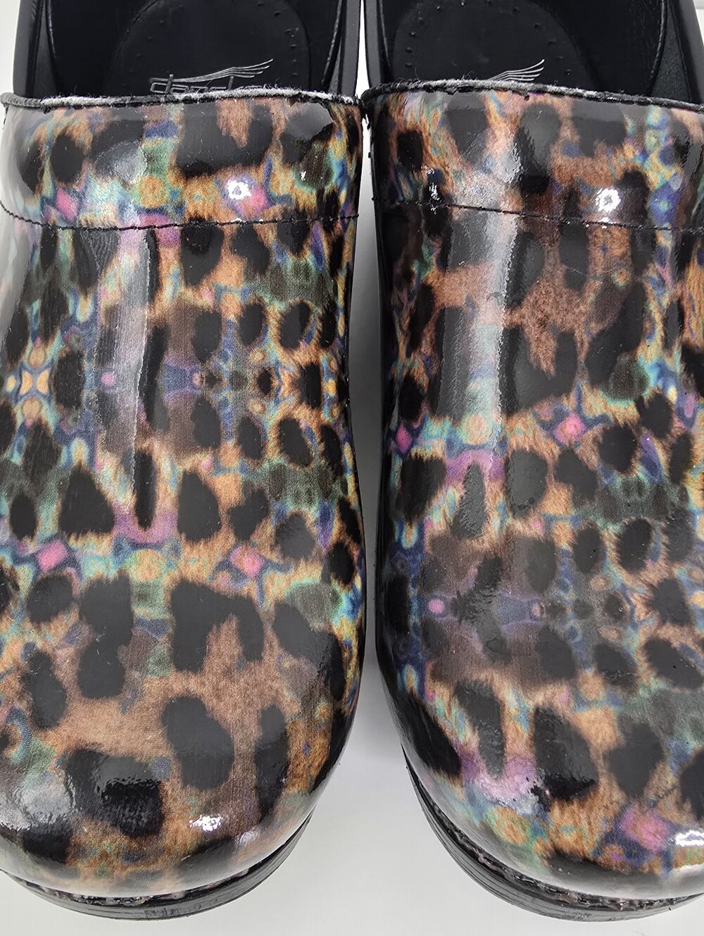 Dansko Professional Iridescent Leopard Rainbow Clogs Patent Leather Mule Size 40 - Picture 4 of 12